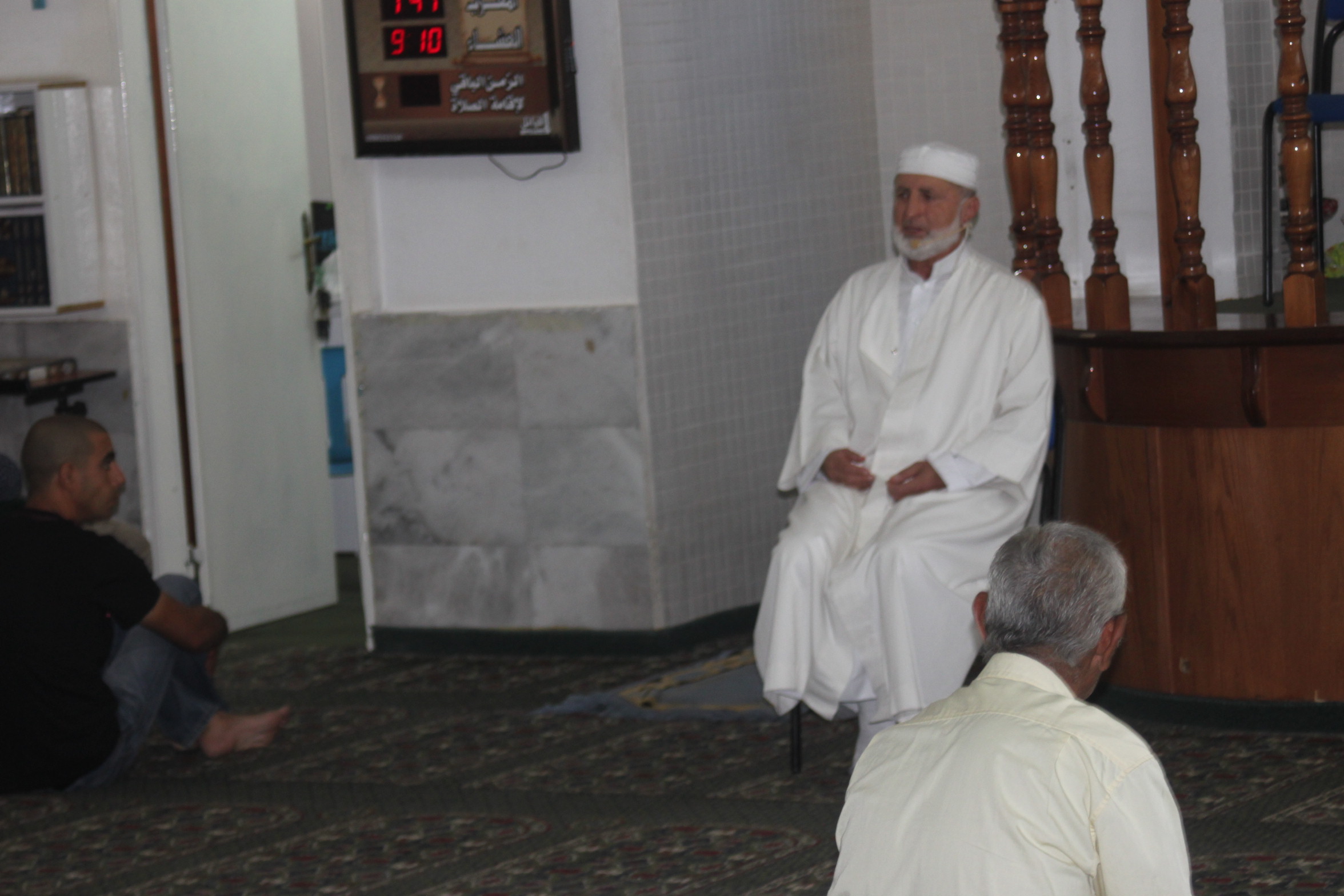 شعائر خطبة وصلاة الجمعة من مسجد عثمان في كفرقاسم